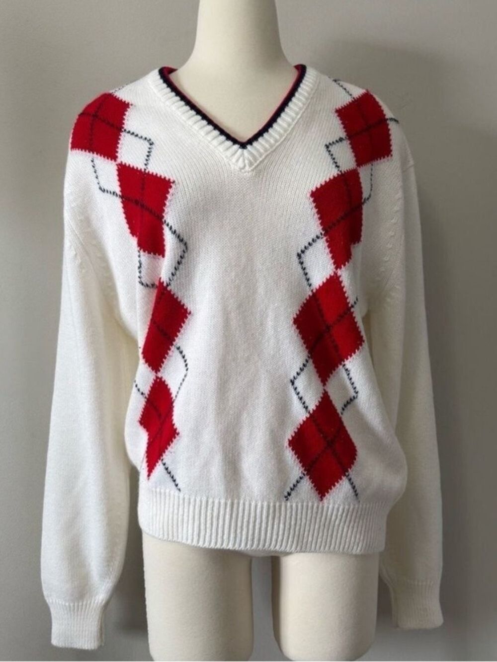 Parkhurst Red and White Preppy Argyle V-Neck Sweater Acrylic Large